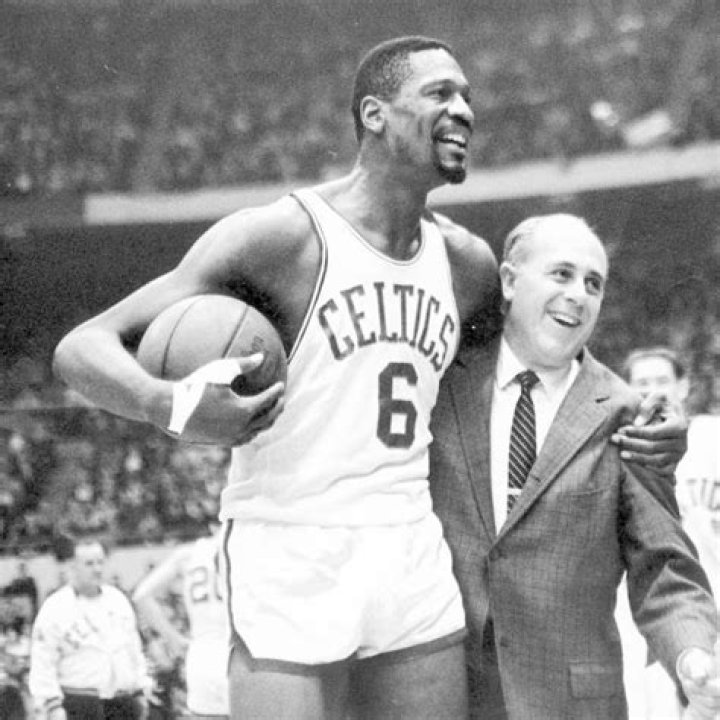 Was Bill Russell left-handed? 1 31russell 1