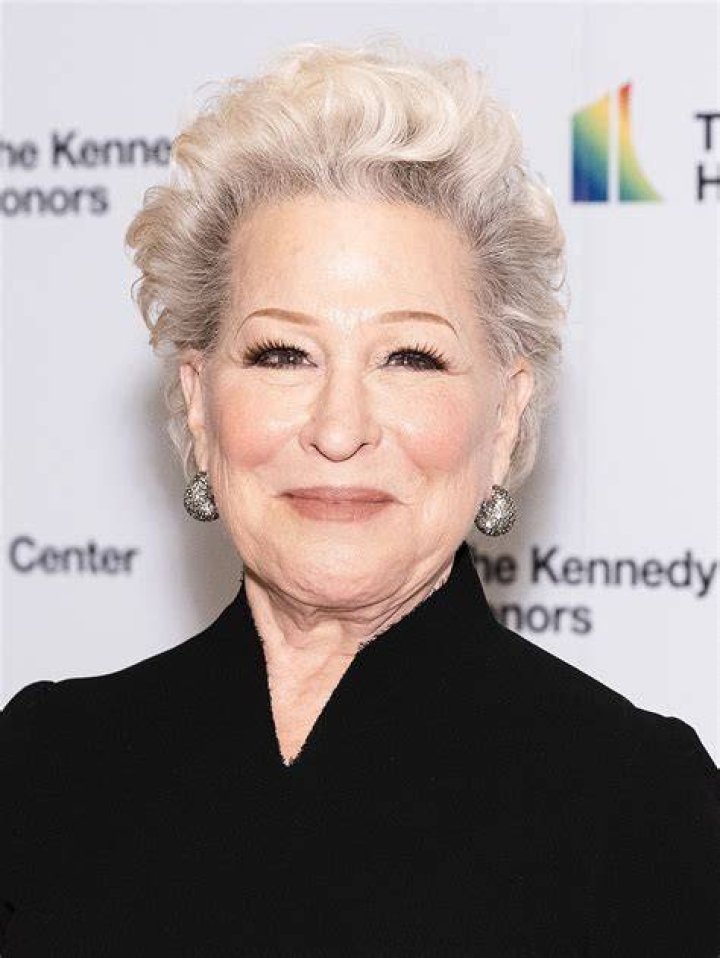 Bette Midler Declares the Fourth of July Has Been &lsquo;Canceled 768x461 1