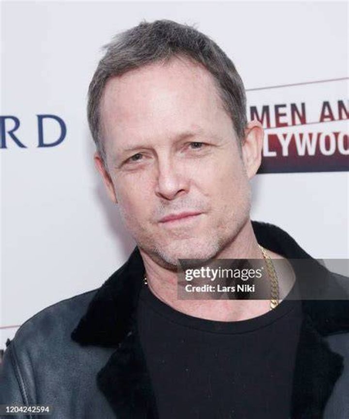 Dean Winters