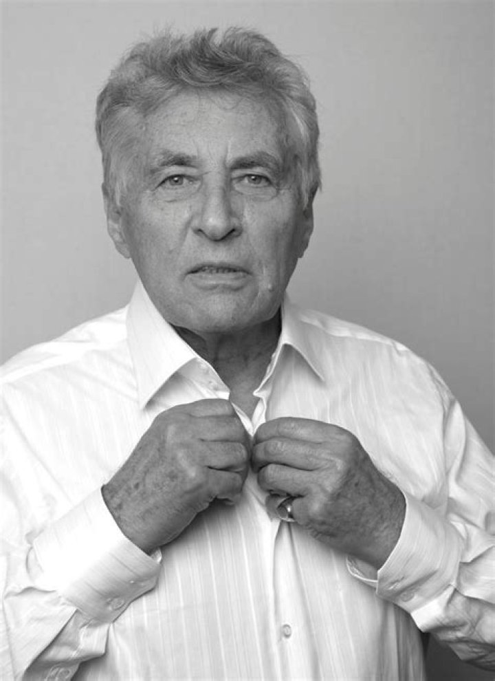 George Mikell