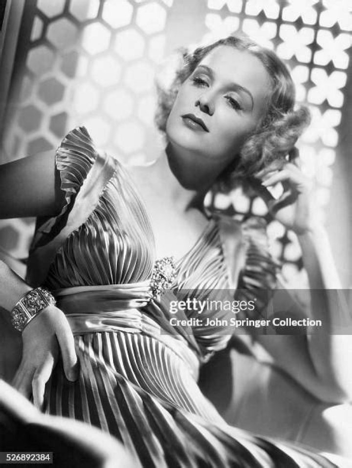 Gloria Stuart