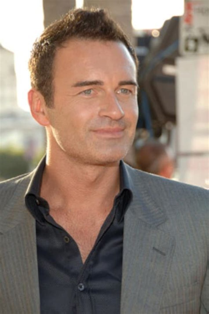Julian McMahon 1