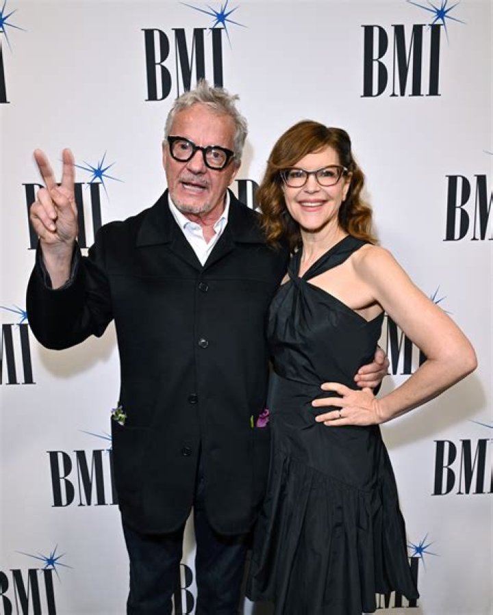 Lisa Loeb