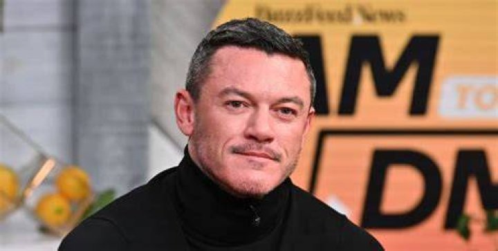 Luke Evans Age, Weight, Height, Measurements