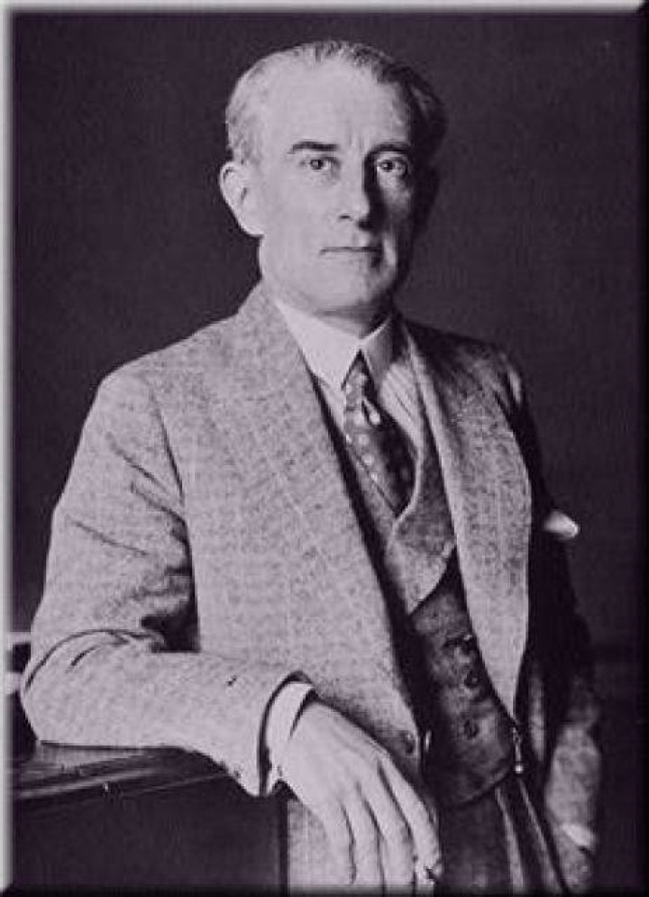 Maurice Ravel Biography