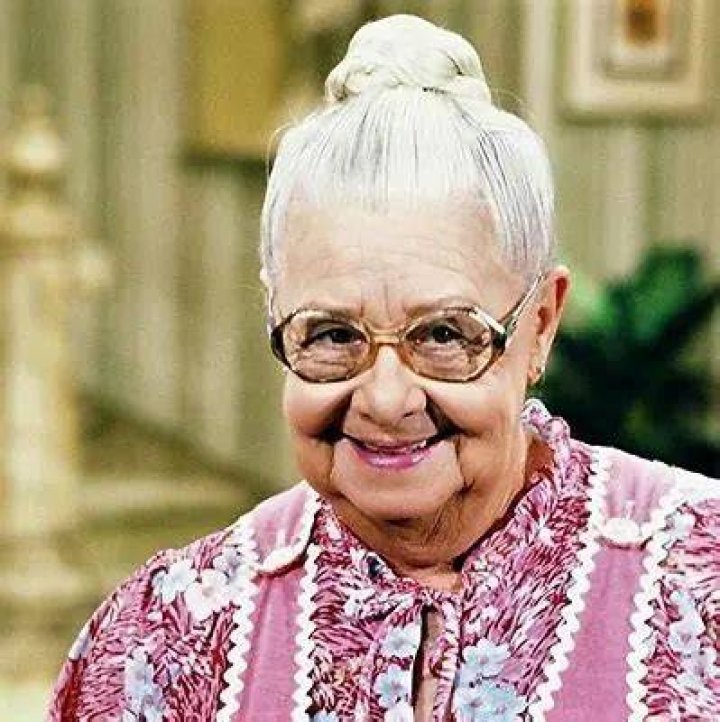 Nedra Volz Wiki, Death, Facts, Age, Husband & More