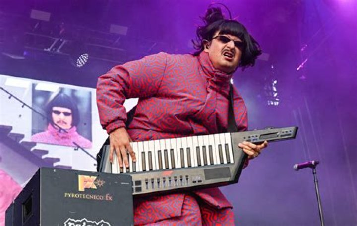 Oliver Tree Net Worth & Earnings (2024)
