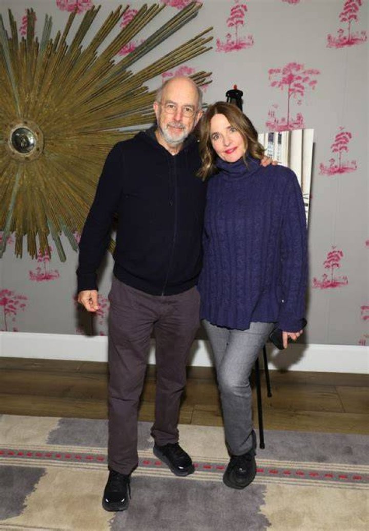 Richard Schiff Net Worth