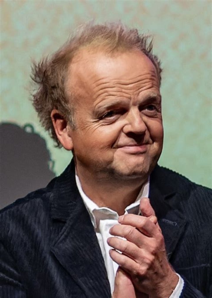 Toby Jones Net Worth